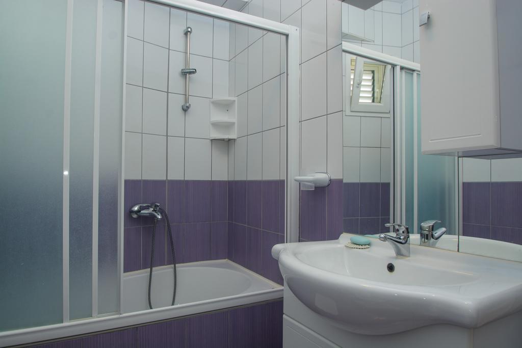 Apartments Jerkunica Rogoznica  Szoba fotó